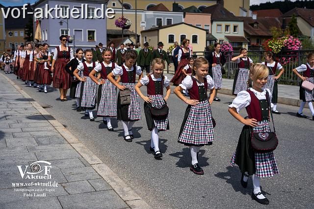 Foto Laudi_ Volksfestzug-12.jpg